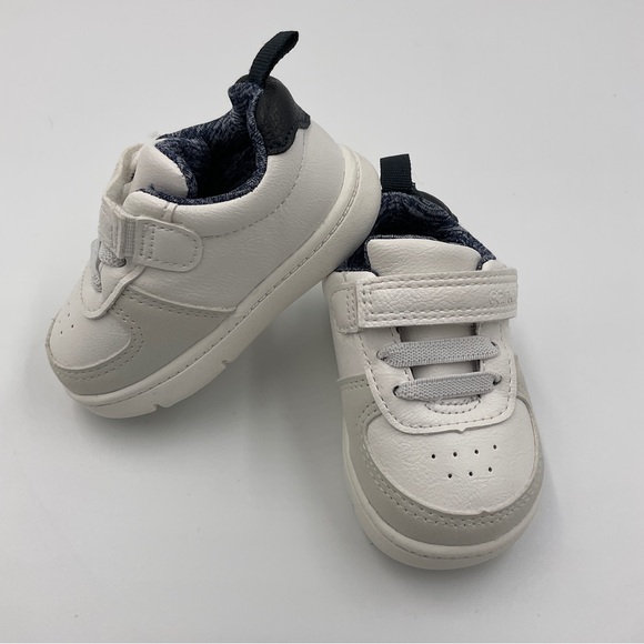 Carter’s Baby Every Step Sneakers White Faux Leather Blue Inside Velcro Size 3M - Picture 15 of 16